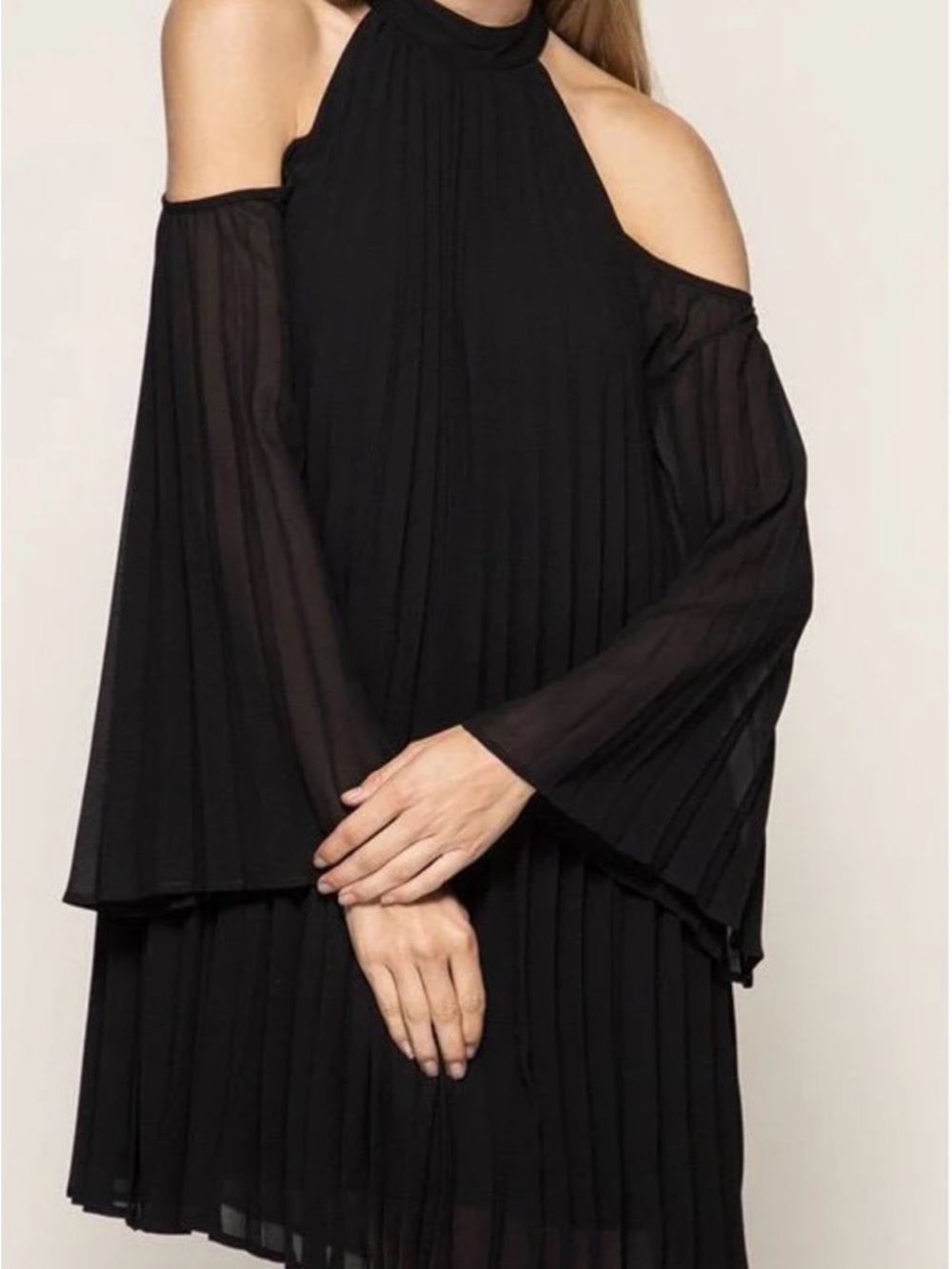 bebe Black Pleated High-Neck cold shoulder Mini Dress size M